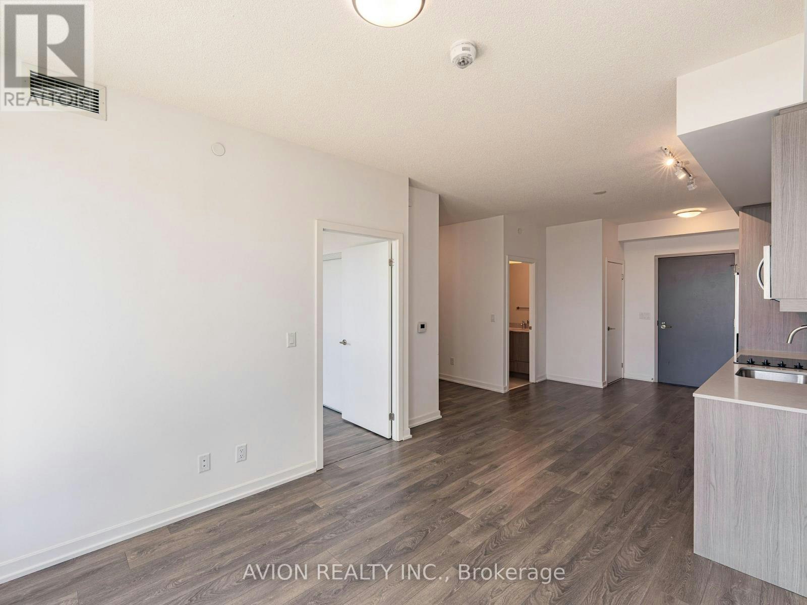 902-36 Forest Manor Road, Toronto, ON, M2J 1M1 - 6