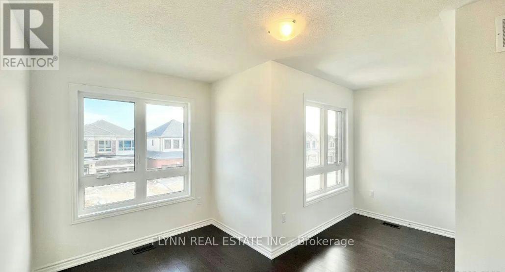 23 Gemini Drive, Barrie, ON, L9J 0P5 - 10