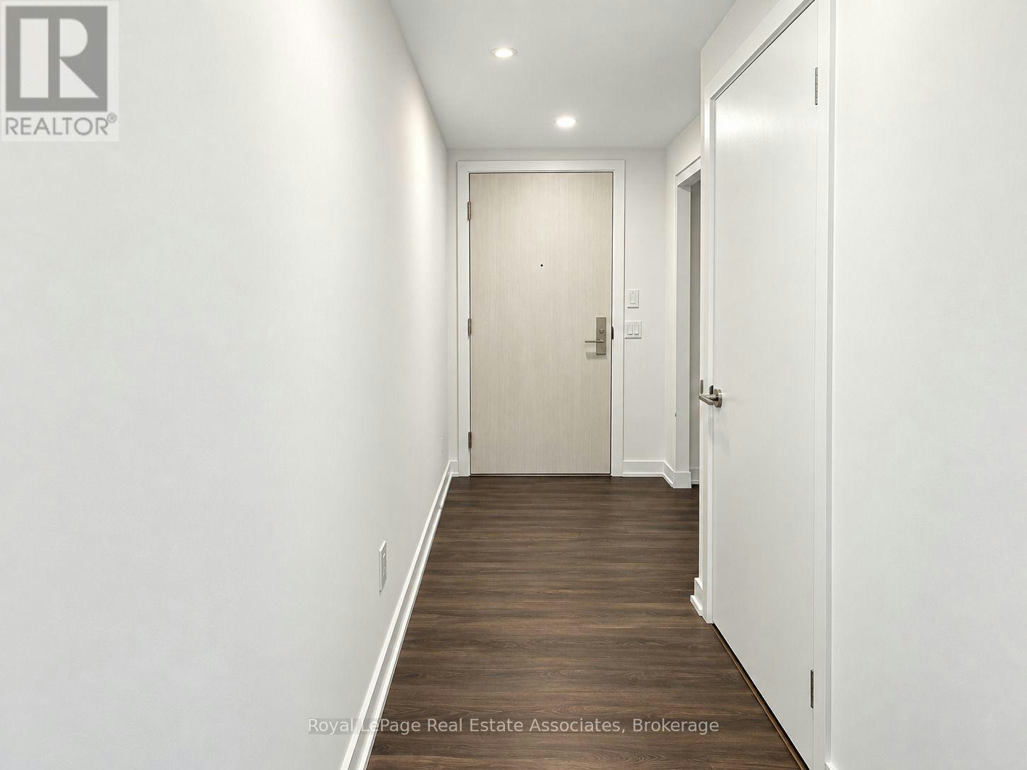 PH2408-30 Samuel Wood Way, Toronto, ON, M9B 0C9 - 2
