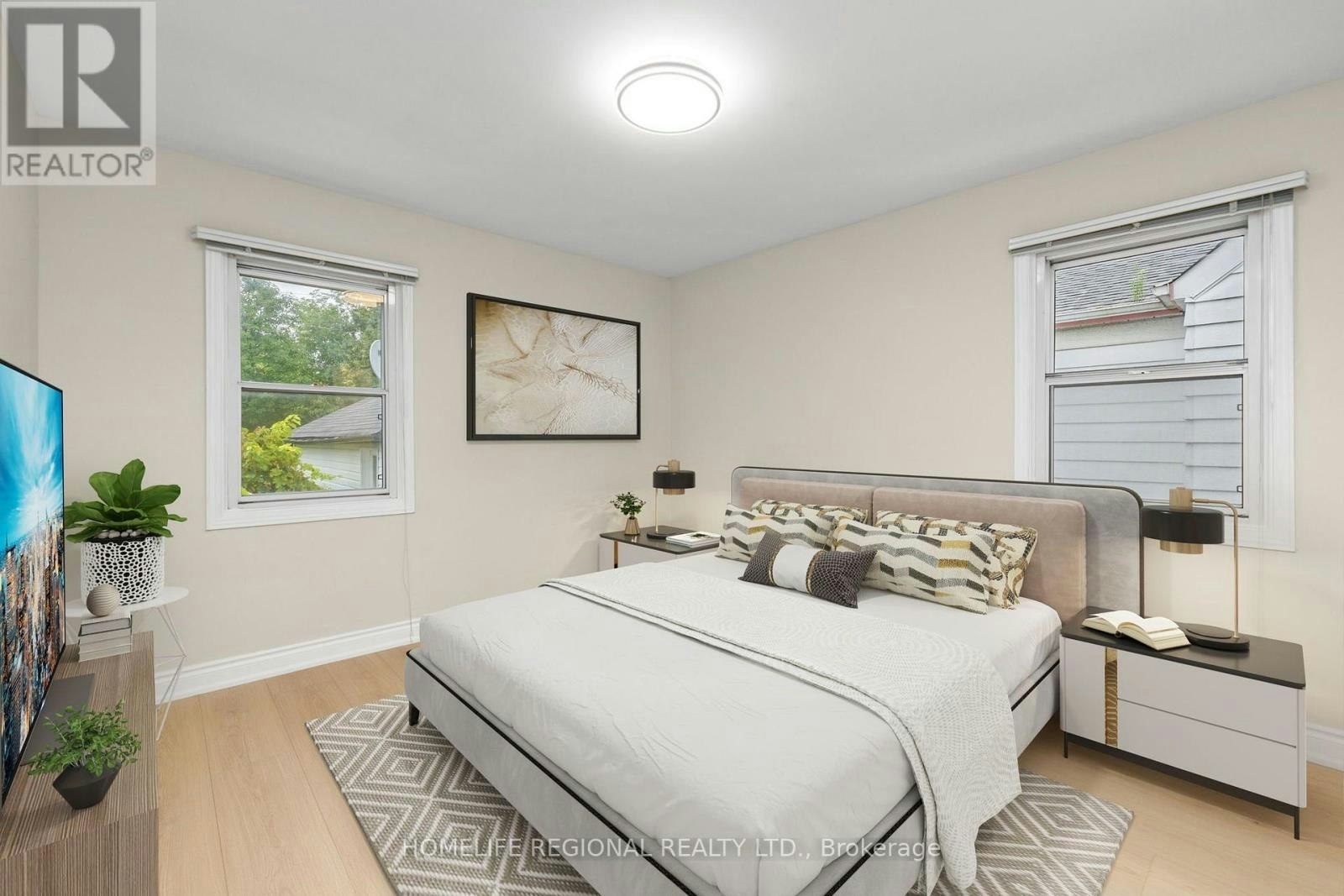 MAIN LEVEL-21 Acorn Avenue, Toronto, ON, M9B 3P7 - 22