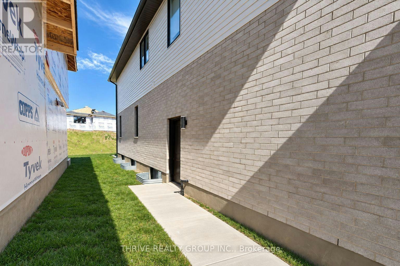 LOWER-1218 Honeywood Drive, London, ON, N6M 0L9 - 2