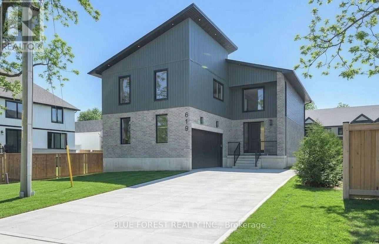 619 Lions Park Drive, Strathroy, ON, N0L 1W0