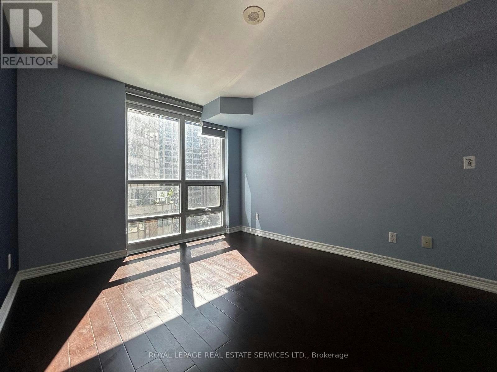 408-761 Bay Street, Toronto, ON, M5G 2R2 - 19