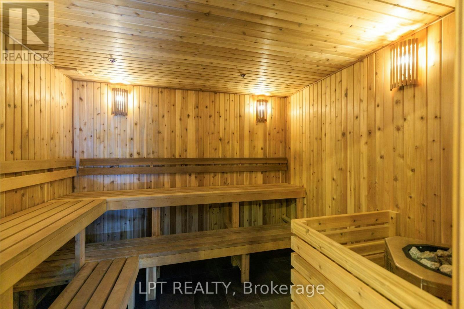 1016-32 Trolley Crescent, Toronto, ON, M5A 0E8 - 24