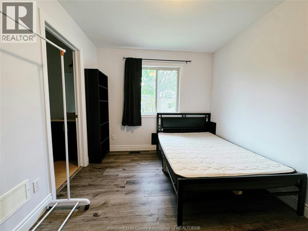 UPPER-475 Josephine, Windsor, ON, N9B 2K9 - 16