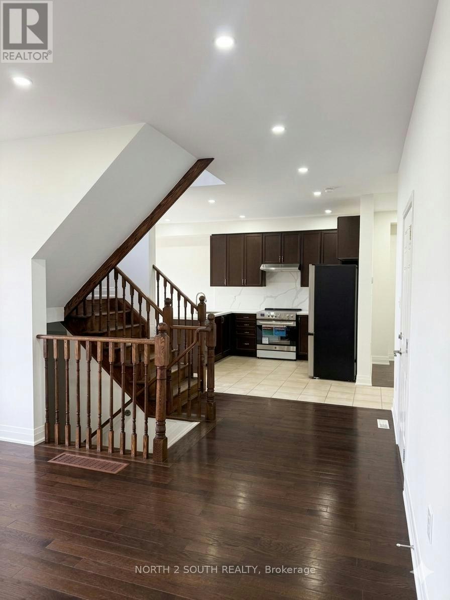UPPER-2271 Whitewood Crescent, Innisfil, ON, L9S 2B1 - 5