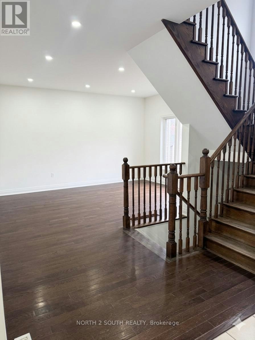 UPPER-2271 Whitewood Crescent, Innisfil, ON, L9S 2B1 - 4
