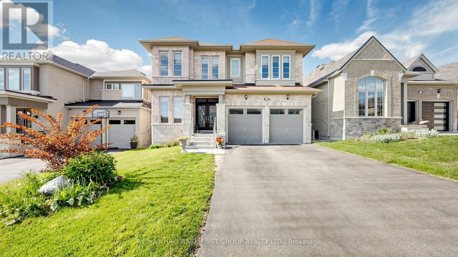 40 Hackett Street, East Gwillimbury, ON, L9N 0P8