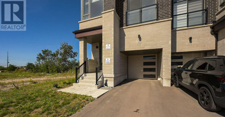 263 Tennant Circle, Vaughan, ON, L4H 5L3