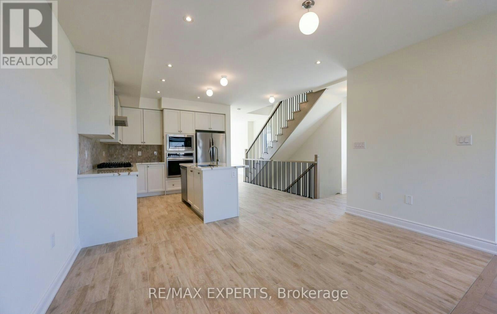 263 Tennant Circle, Vaughan, ON, L4H 5L3 - 10