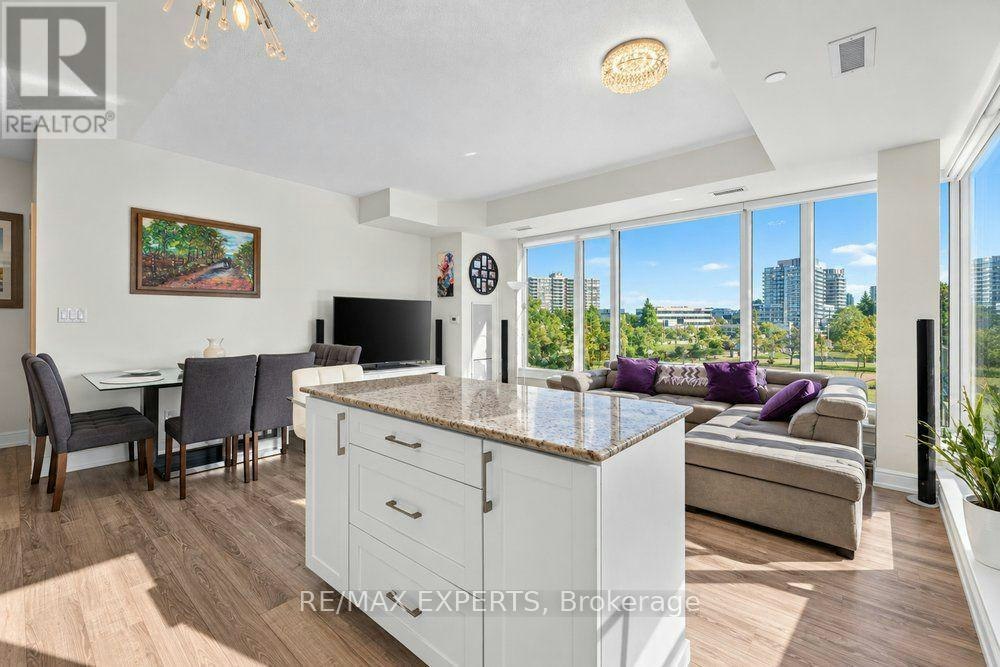 208B-9600 Yonge Street, Richmond Hill, ON, L4C 0X3 - 12