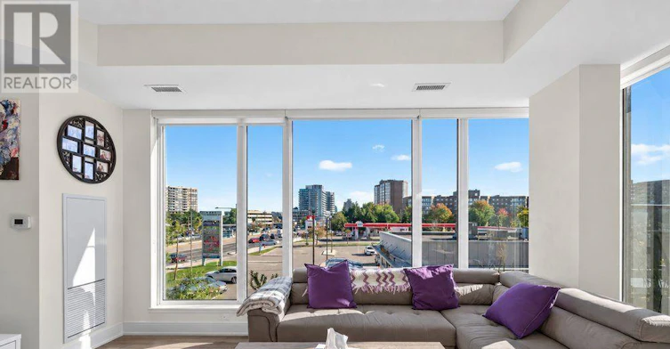 208B-9600 Yonge Street, Richmond Hill, ON, L4C 0X3 - 6
