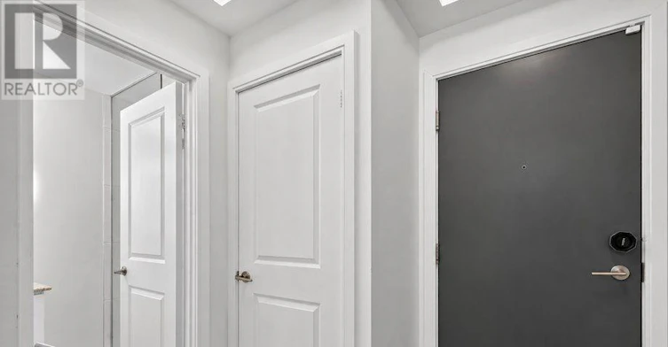 208B-9600 Yonge Street, Richmond Hill, ON, L4C 0X3 - 3