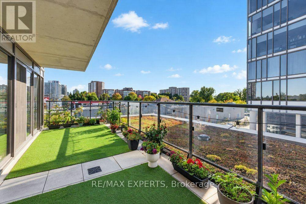 208B-9600 Yonge Street, Richmond Hill, ON, L4C 0X3 - 20