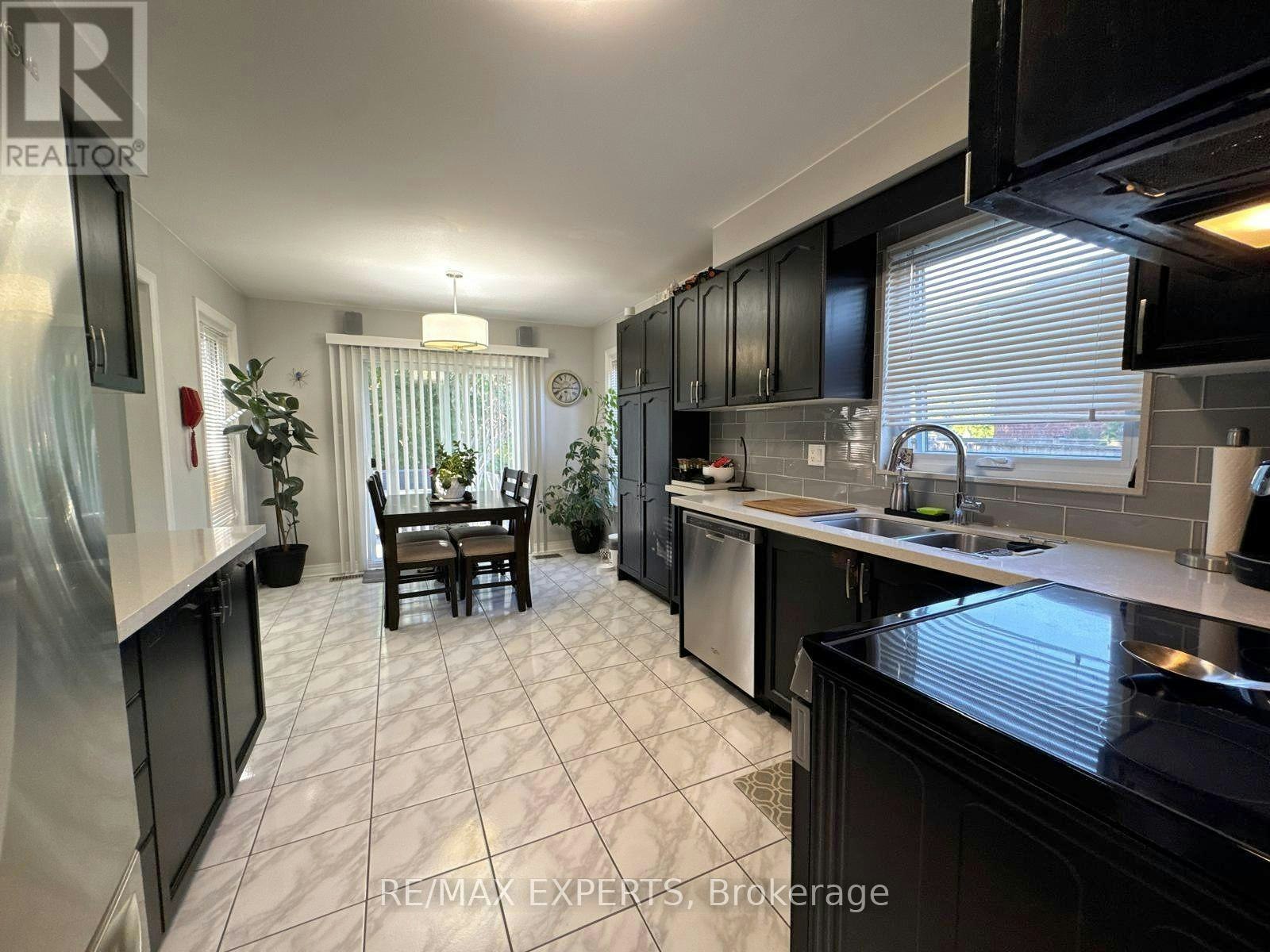 31 Esposito Drive, Caledon, ON, L7E 1T3 - 9