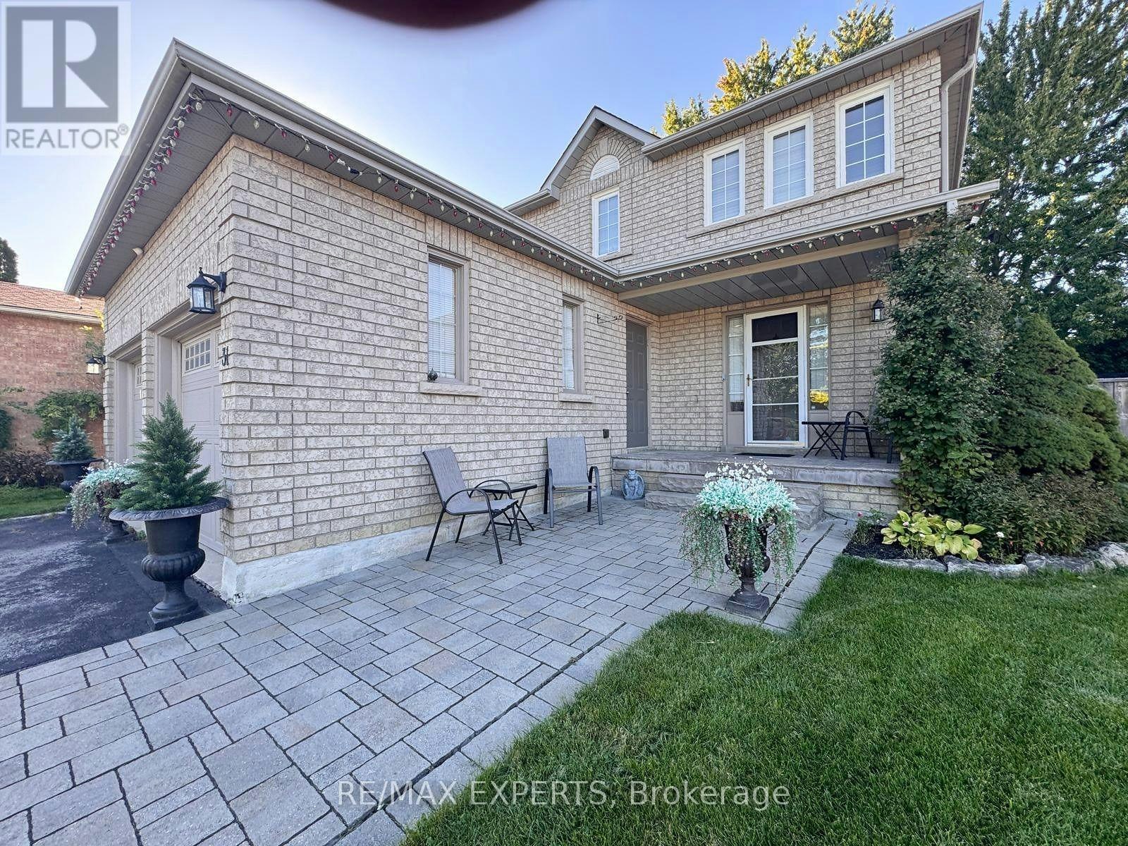 31 Esposito Drive, Caledon, ON, L7E 1T3 - 4