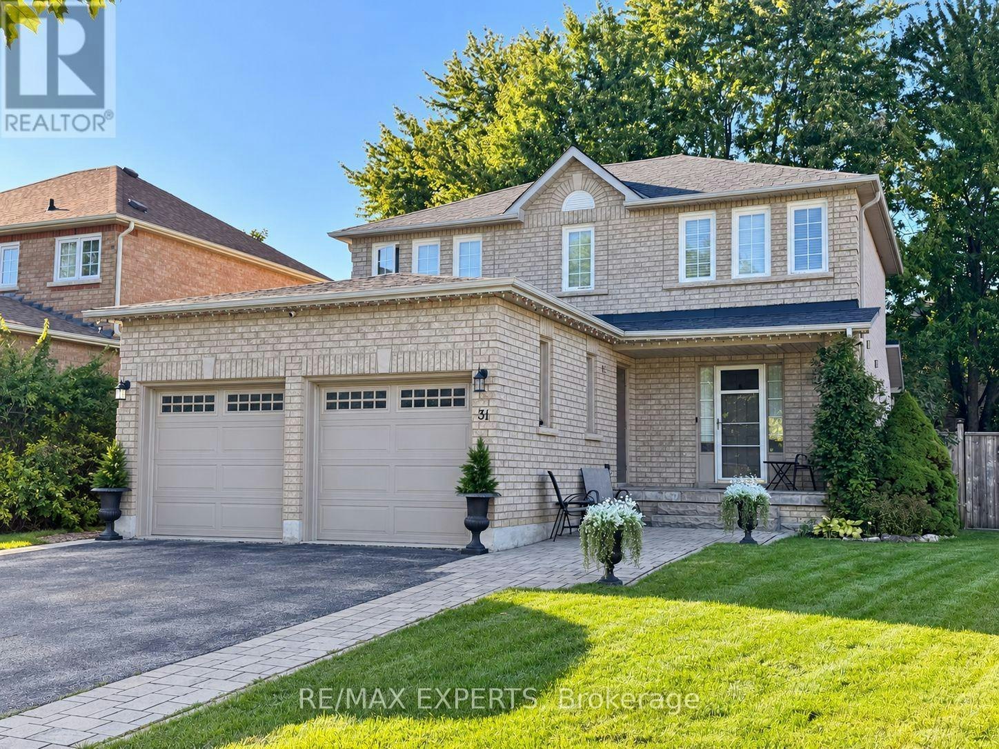 31 Esposito Drive, Caledon, ON, L7E 1T3 - 2