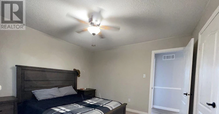 31 Esposito Drive, Caledon, ON, L7E 1T3 - 33