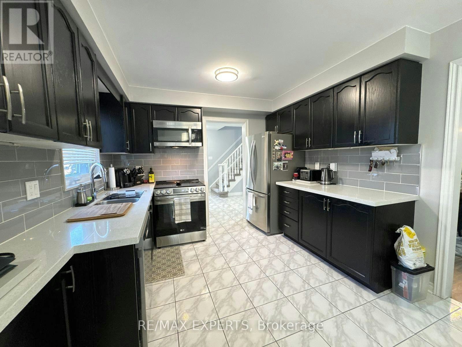 31 Esposito Drive, Caledon, ON, L7E 1T3 - 14