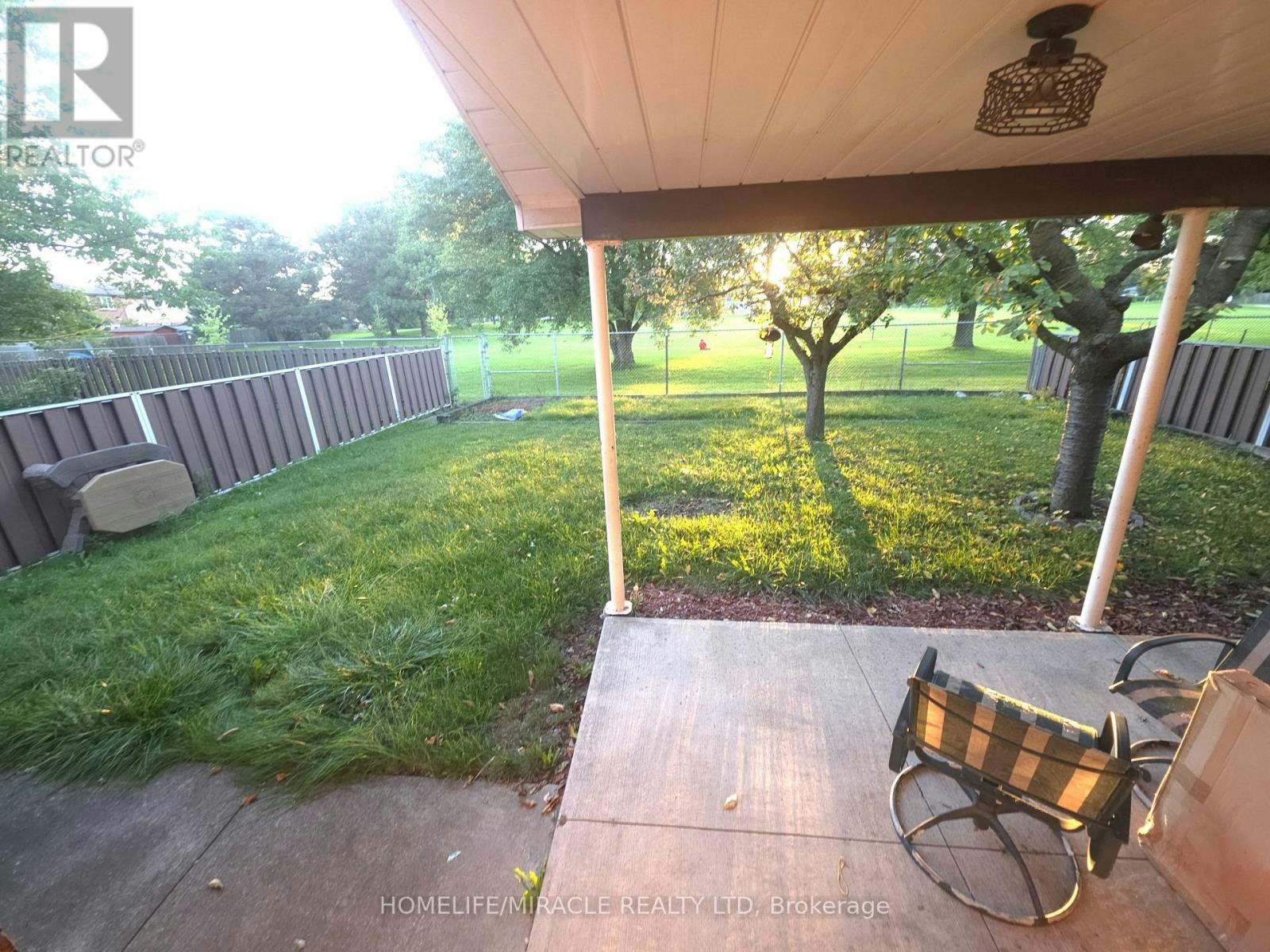 36 Kearney Drive, Toronto, ON, M9W 5J8 - 17
