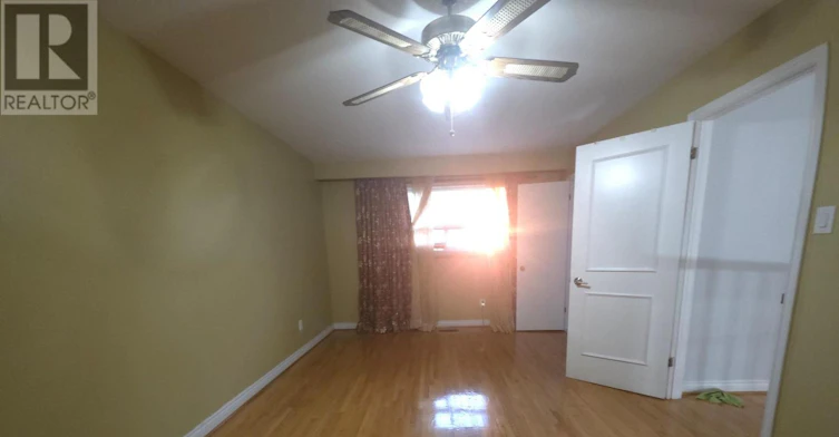 36 Kearney Drive, Toronto, ON, M9W 5J8 - 13