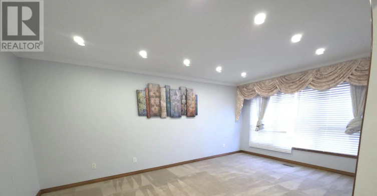 36 Kearney Drive, Toronto, ON, M9W 5J8 - 4