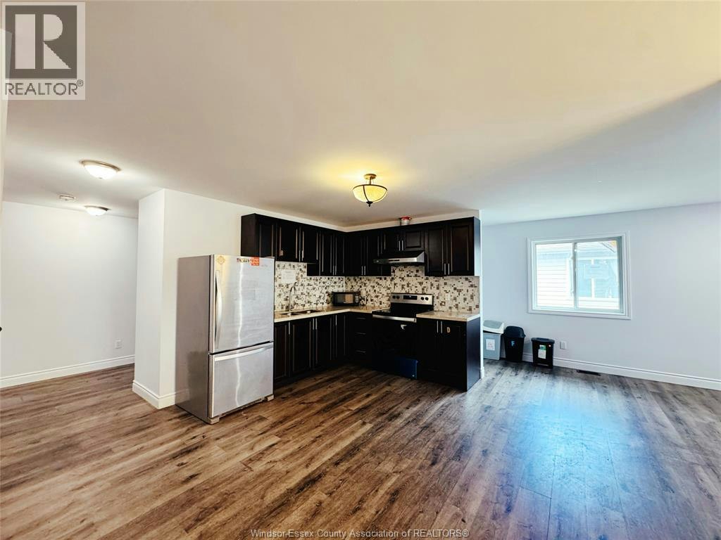 ROOM 1-475 Josephine, Windsor, ON, N9B 2K9 - 4