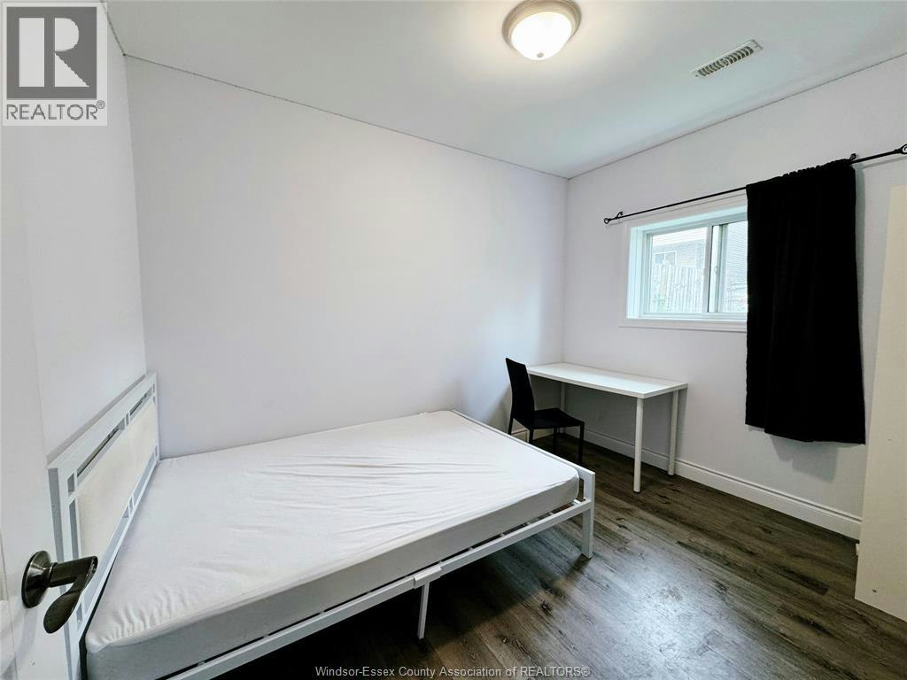 ROOM 1-475 Josephine, Windsor, ON, N9B 2K9 - 27