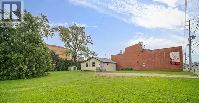 5837 Tecumseh Road East, Windsor, ON, N8T 1E1 - 43