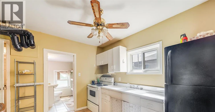 5837 Tecumseh Road East, Windsor, ON, N8T 1E1 - 11