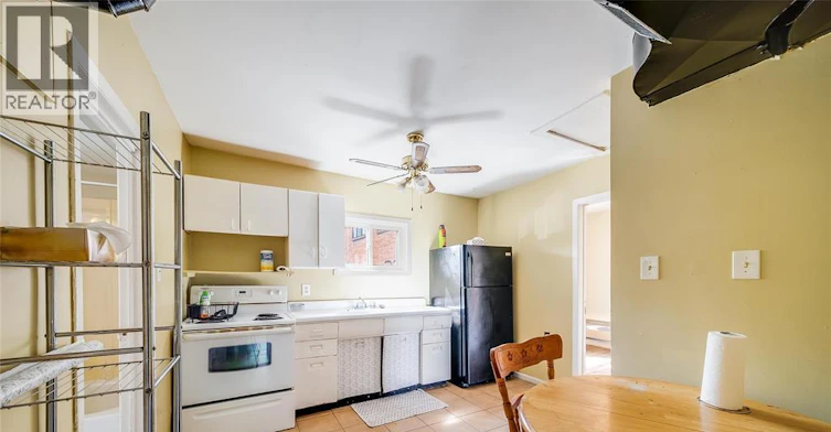 5837 Tecumseh Road East, Windsor, ON, N8T 1E1 - 10