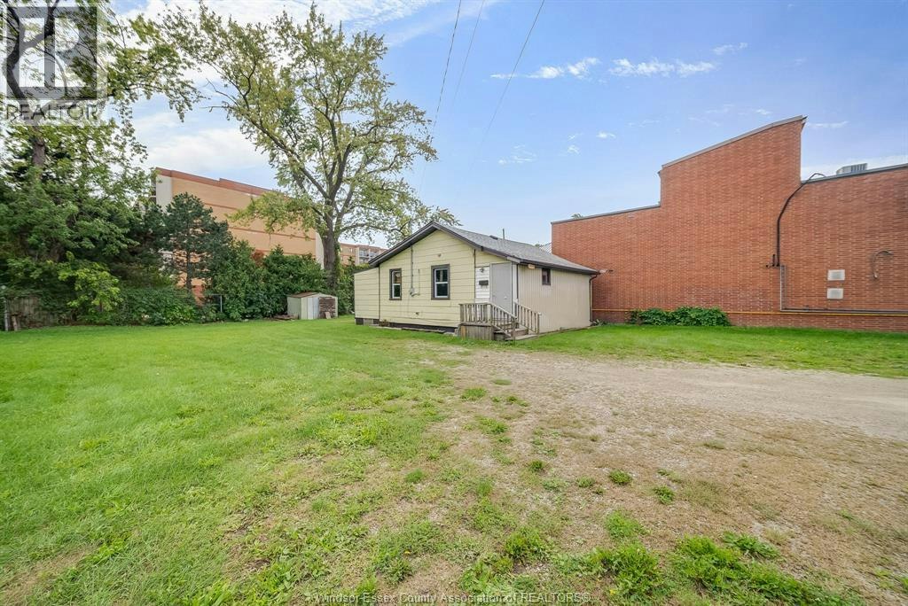 5837 Tecumseh Road East, Windsor, ON, N8T 1E1 - 44