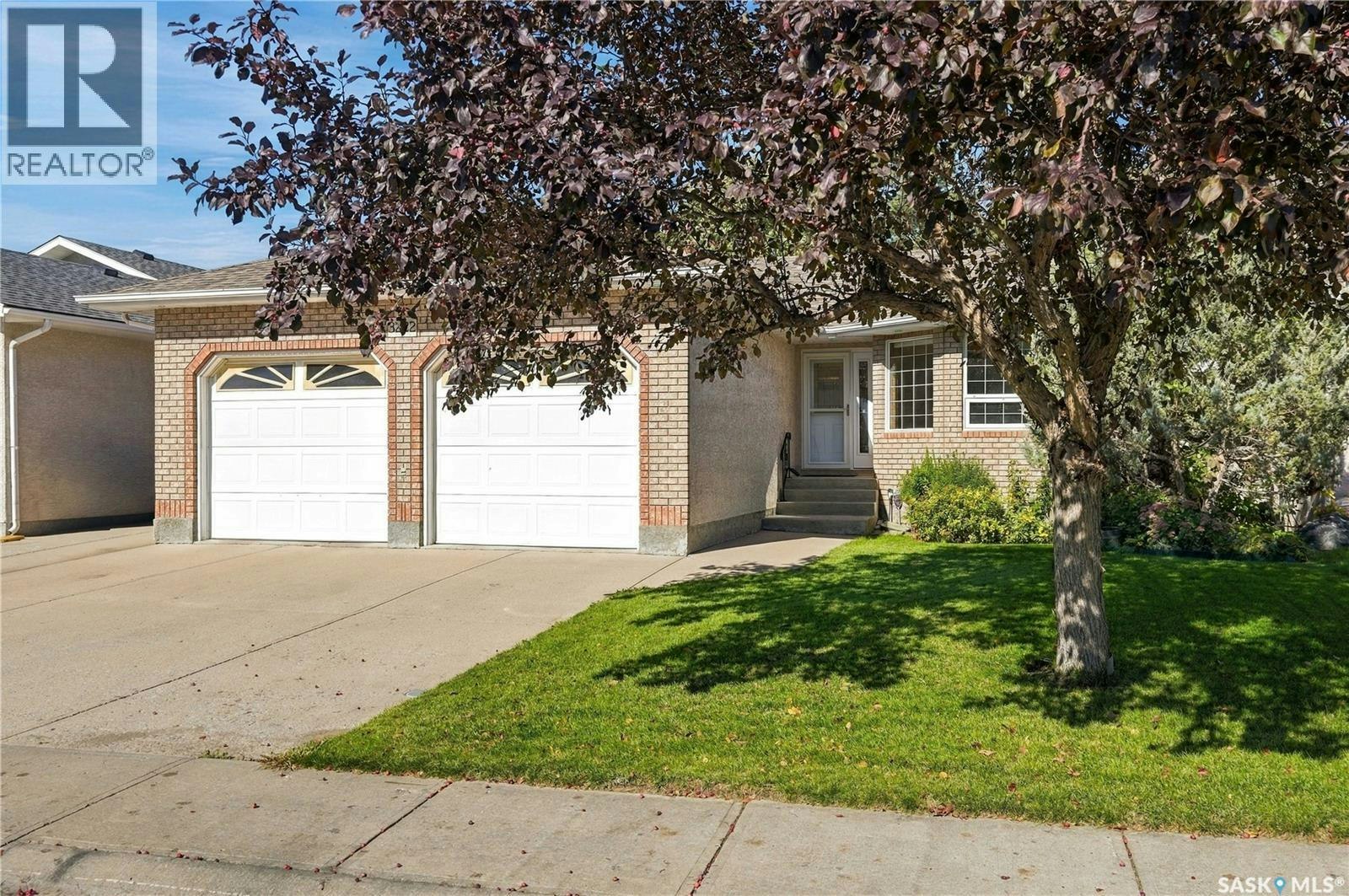 3222 Peyson Bay E, Regina, SK, S4V 2W8