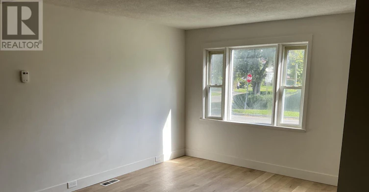 64 Chetwood Street, St. Catharines, ON, L2S 2A4 - 6