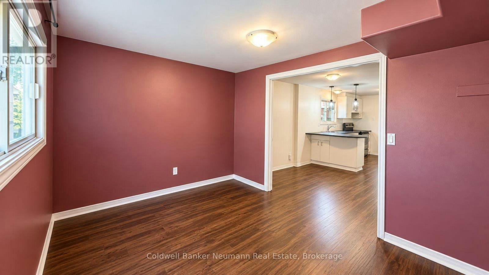 108 Toronto Street, Guelph, ON, N1E 3E4 - 6