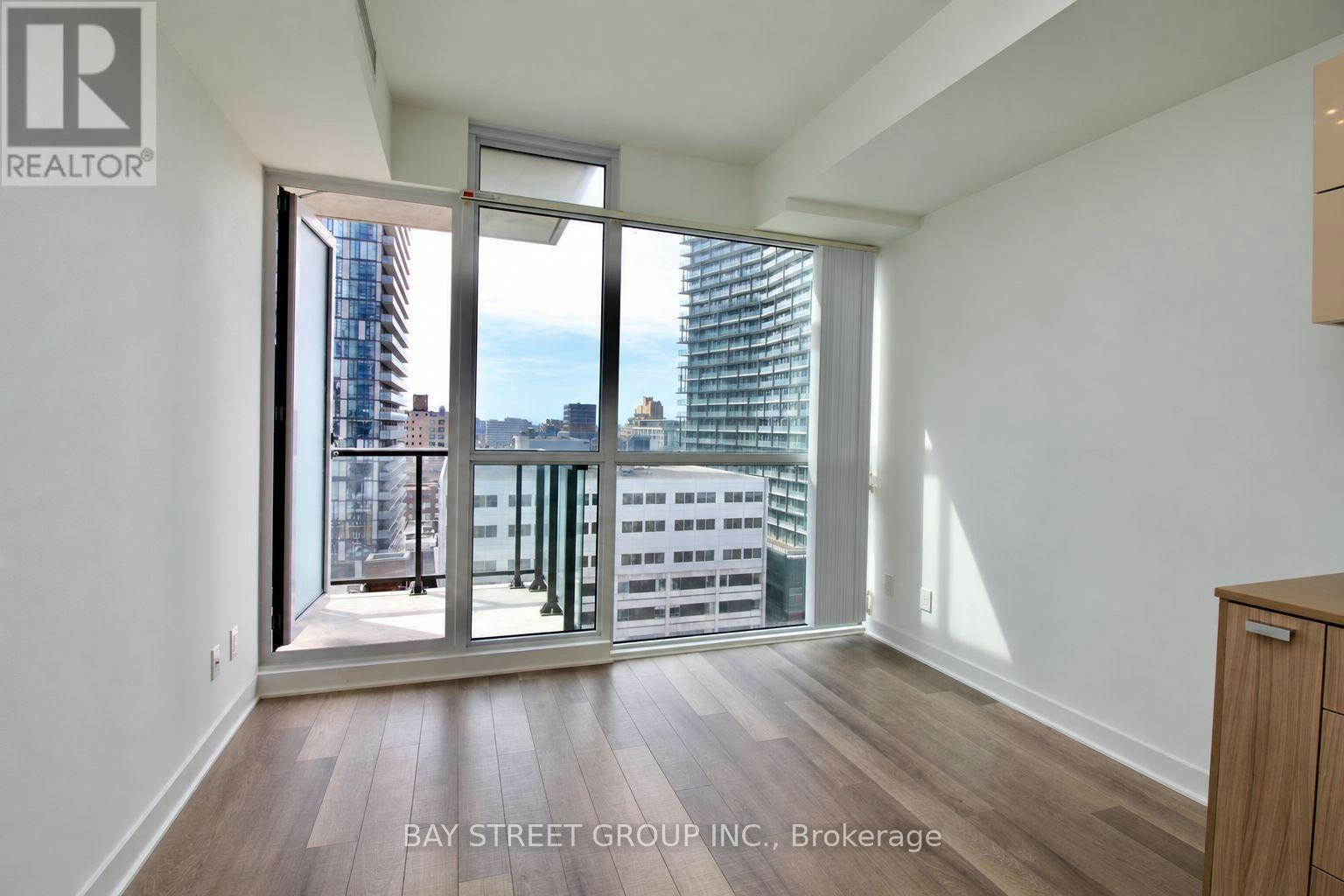 1303-290 Adelaide Street W, Toronto, ON, M5V 0P3 - 7