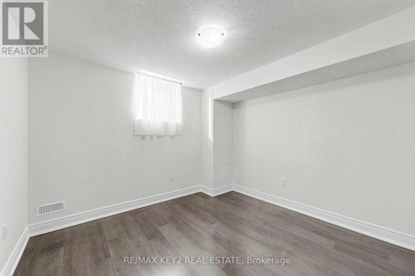 BSMT-1008 Pelican Trail, Pickering, ON, L1X 0G7 - 13