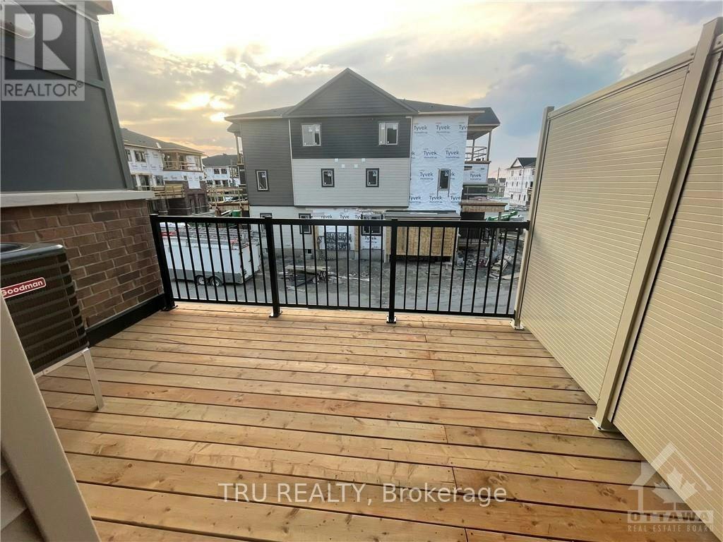 604 Lapland Terrace, Ottawa, ON, K2S 1B6 - 8