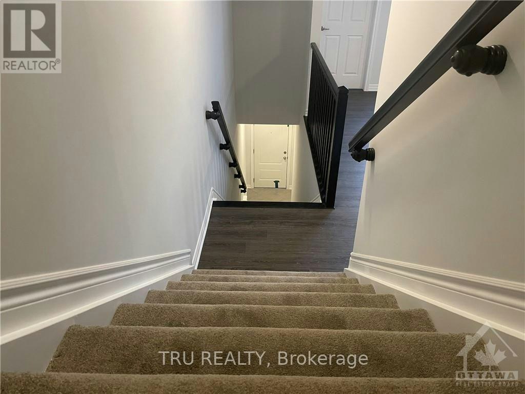 604 Lapland Terrace, Ottawa, ON, K2S 1B6 - 10