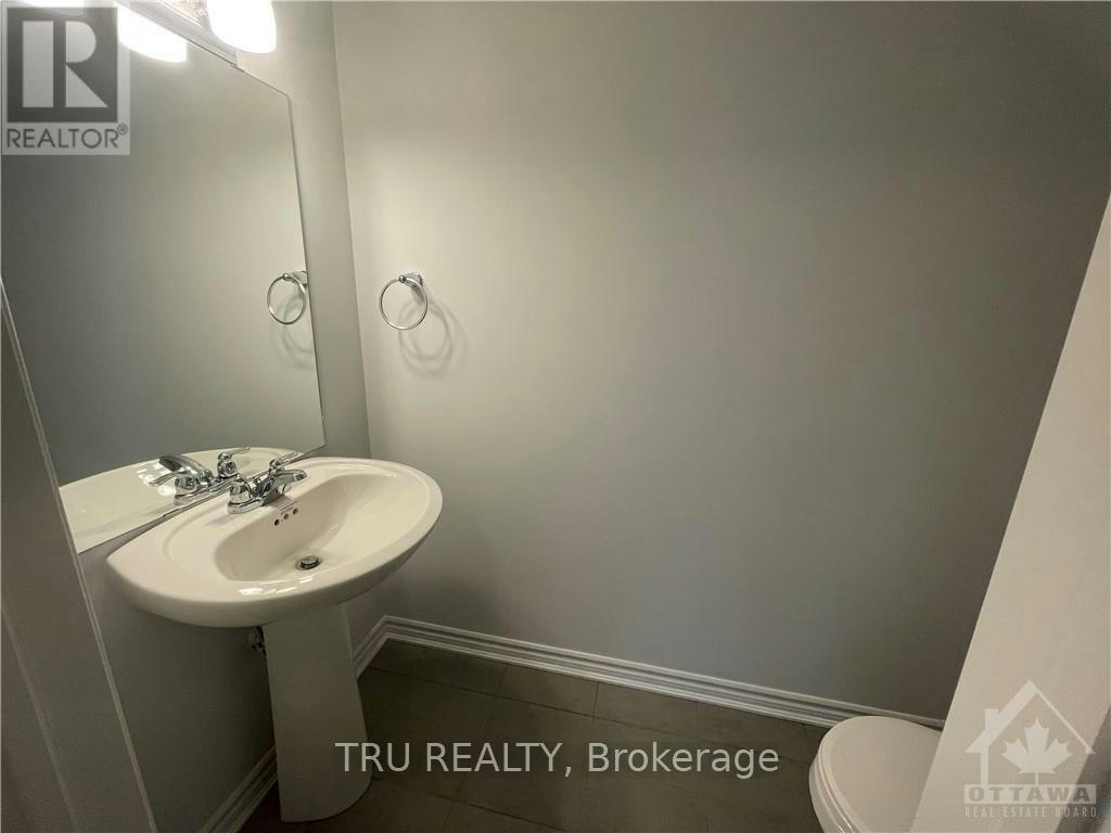 604 Lapland Terrace, Ottawa, ON, K2S 1B6 - 9