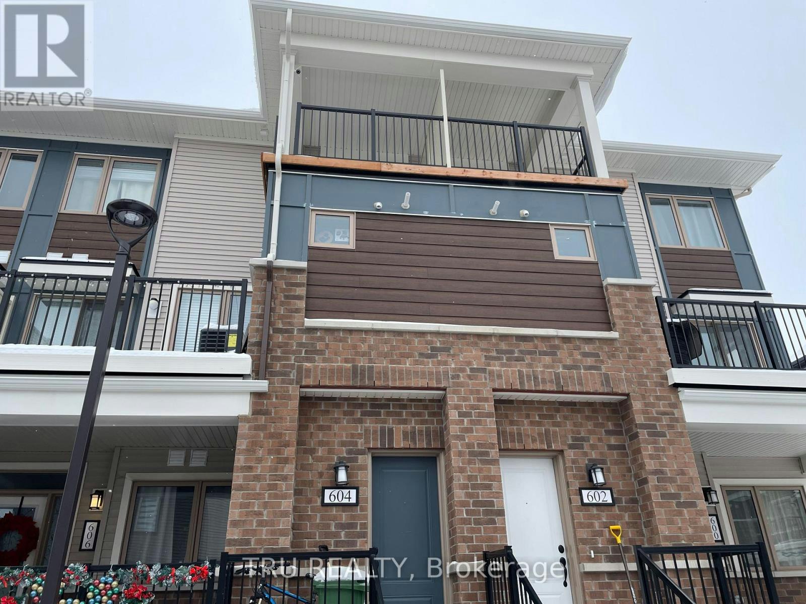 604 Lapland Terrace, Ottawa, ON, K2S 1B6