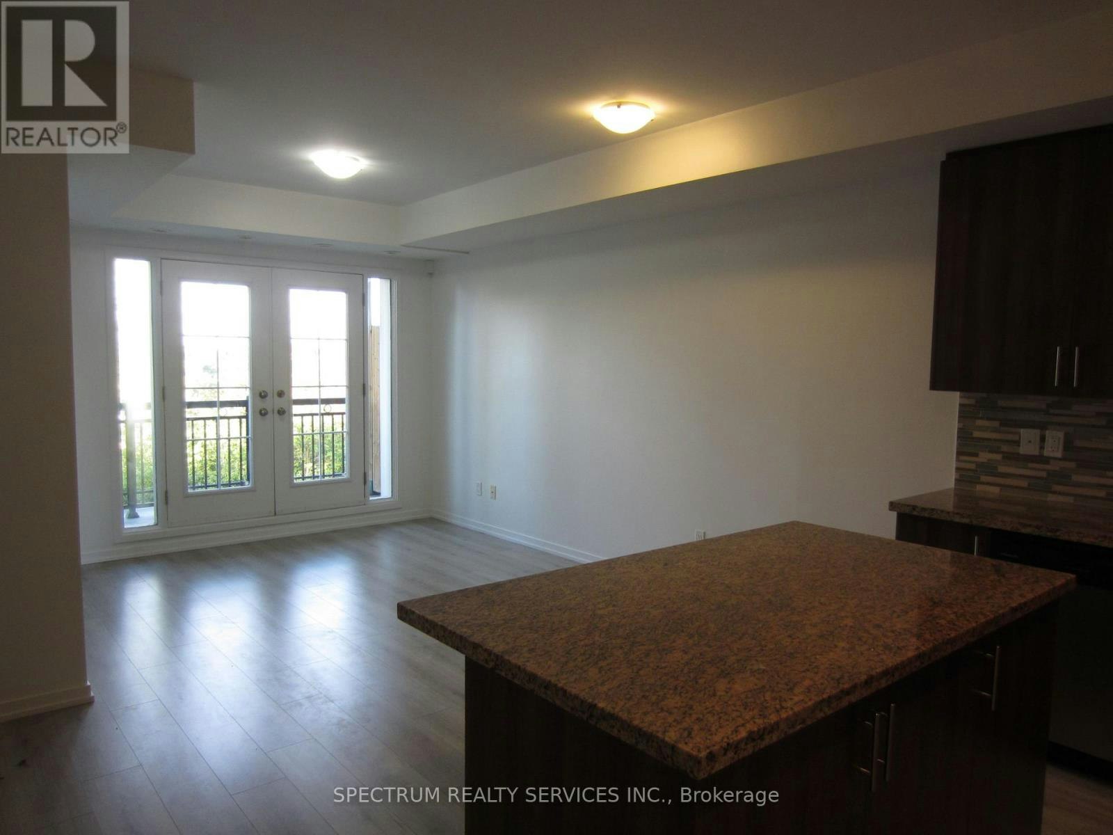 C-31-26 Bruce Street, Vaughan, ON, L4L 1J4 - 6