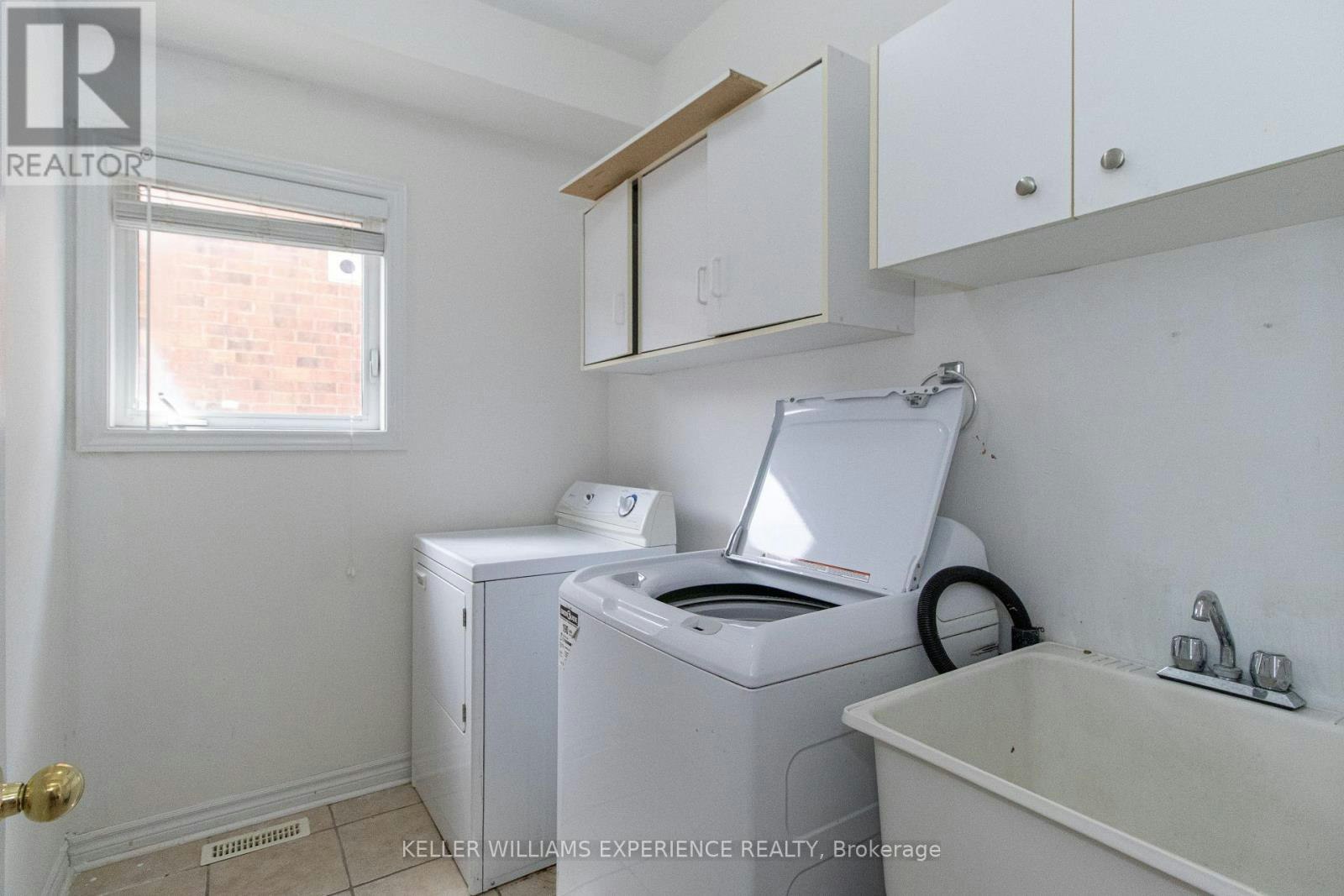304 Country Lane, Barrie, ON, L4N 5Z6 - 9
