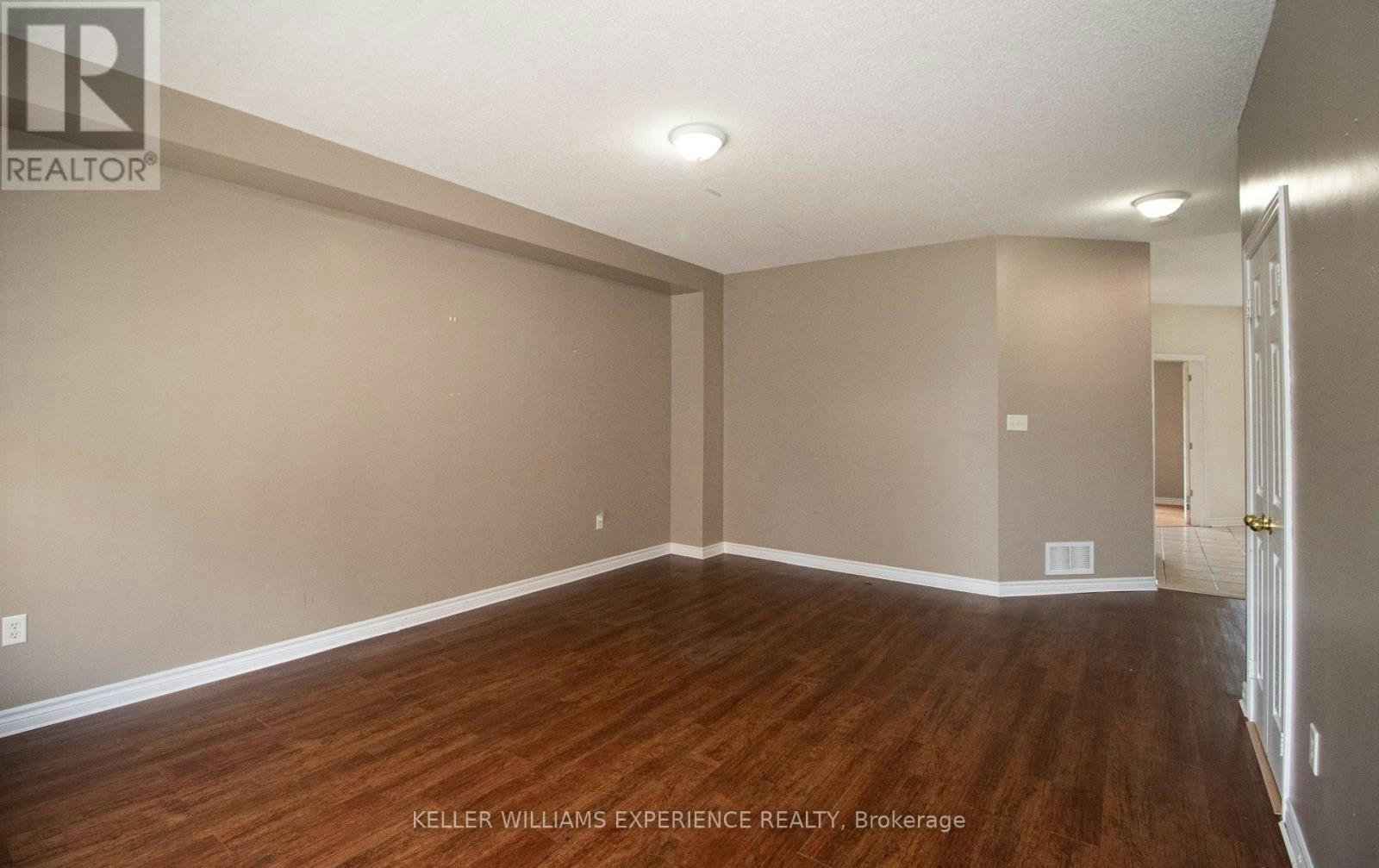 304 Country Lane, Barrie, ON, L4N 5Z6 - 3
