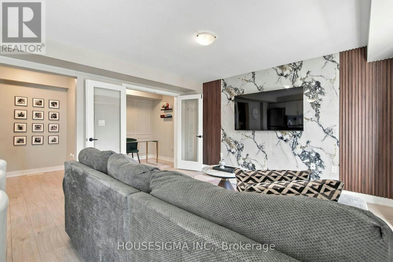 52 Hay Lane, Barrie, ON, L9N 0T8 - 18
