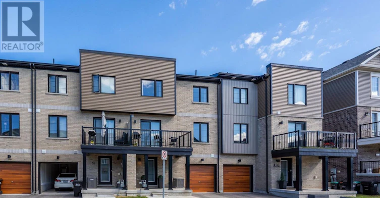 52 Hay Lane, Barrie, ON, L9N 0T8 - 2