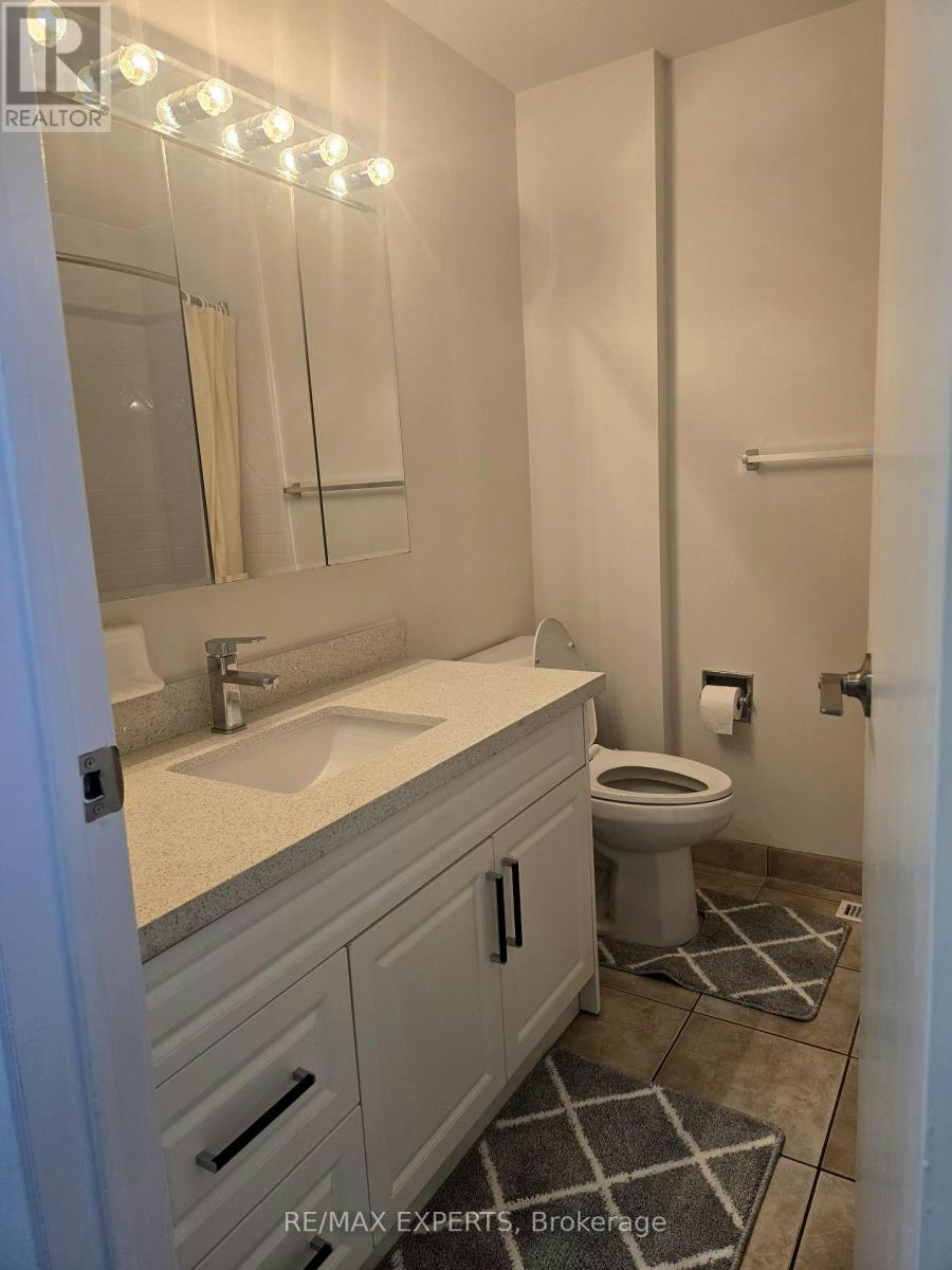 5 Rawling Crescent, Brampton, ON, L6E 1N7 - 5