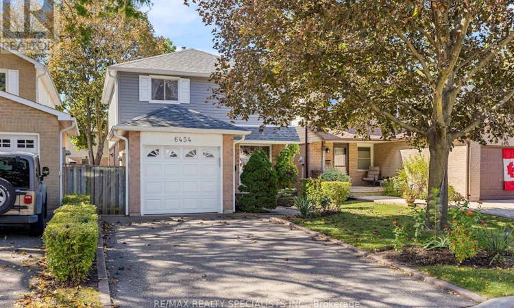 6454 Colebrook Crescent