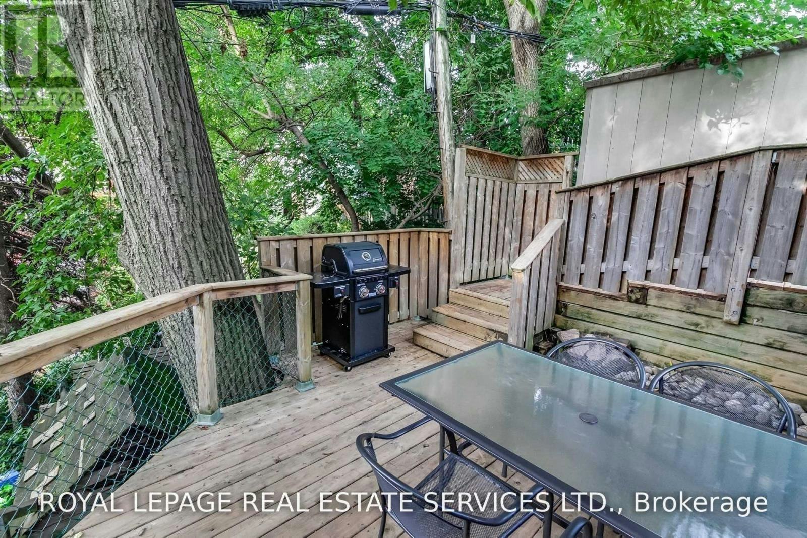 1-48 Indian Road Crescent, Toronto, ON, M6P 2G1 - 33