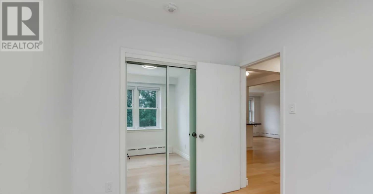 1-48 Indian Road Crescent, Toronto, ON, M6P 2G1 - 29